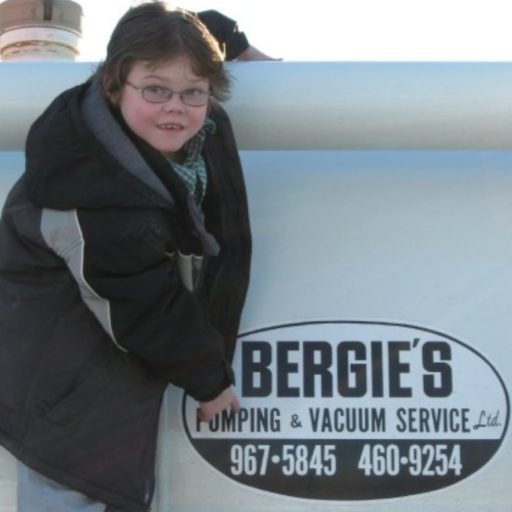 http://bergies.ca/wp-content/uploads/2017/09/cropped-cropped-Bergies-Truck-Pic-with-Jake.jpg